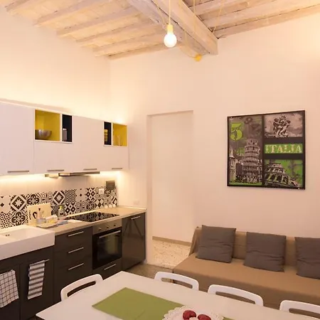 Elisa Apartament *